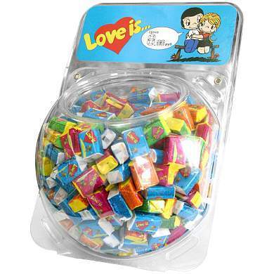 Жевательная резинка Love is…, микс-вкус, 4,2г (упаковка сфера большая) (арт. 347683)