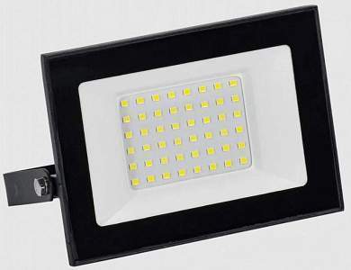 IEK GENERICA Прожектор светодиодн.СДО 001 50W(4000lm) 6500К 6К 156x38x104 черн IP65 LPDO501-050-65-K02-G (арт. 834867)