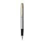 Набор Parker "Jotter Stainless Steel GT": ручка шариковая, 1,0мм и ручка перьевая, 1,0мм, подарочная упаковка (арт. 288616)